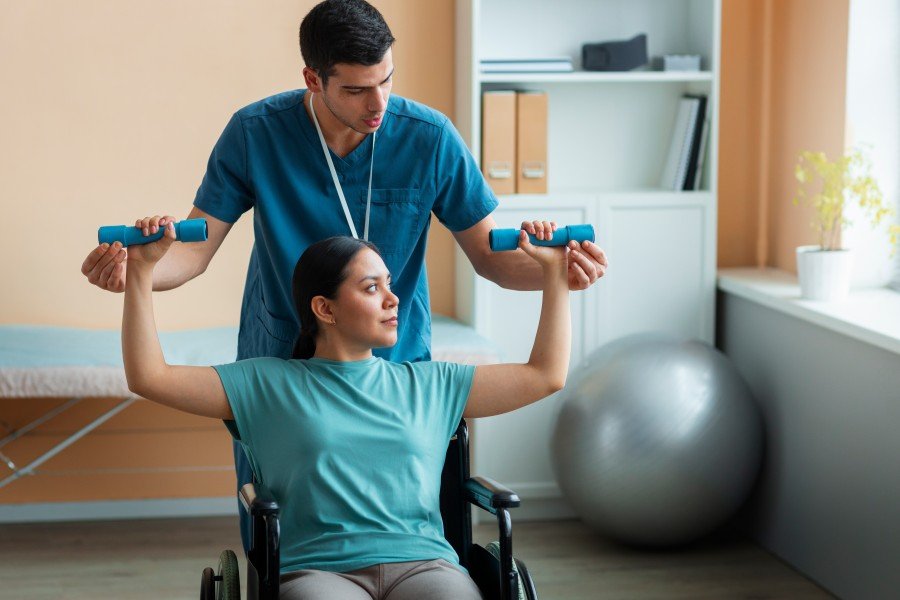 Which Is the Best Physical Therapy Centre in Gurugram for Pain Relief and Recovery?